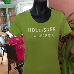 Hollister green new t shirt too size large